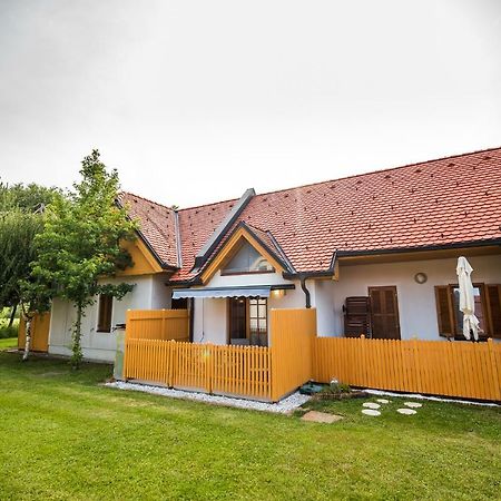 Golf Apartment With Spa Tickets Discount Moravske Toplice Exteriér fotografie